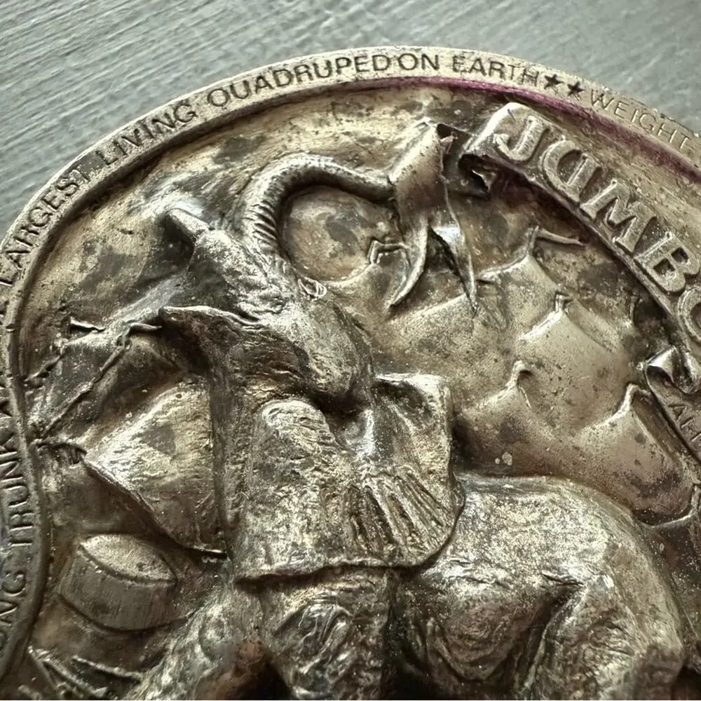 1976 Bergamont Brass Jumbo Largest Living Quadruped Belt Buckle
